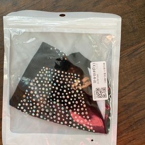 Black sparkle cloth mask